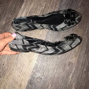 Enzo Angelini flats geometric design